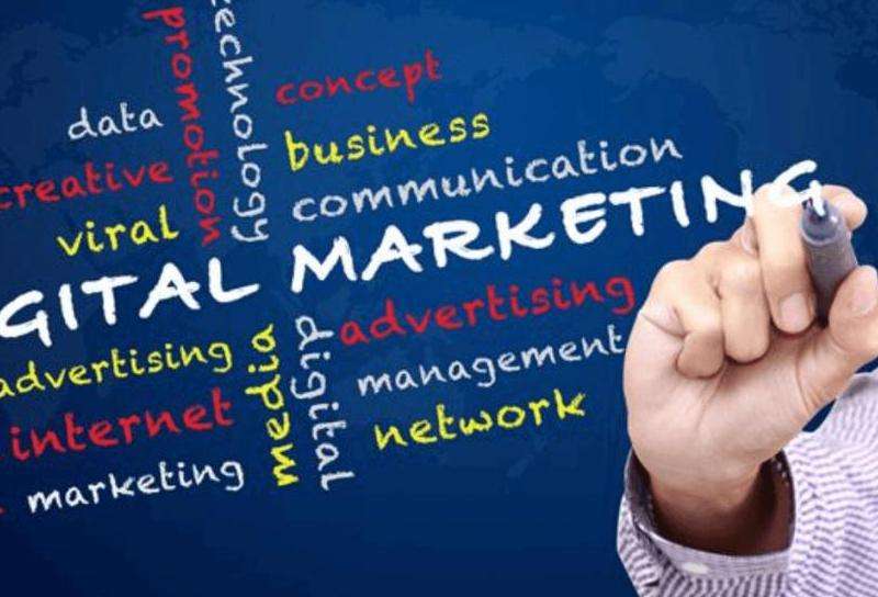 分析Facebook广告账户的种类和功能